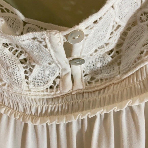 Blouse - Picture 4 of 5